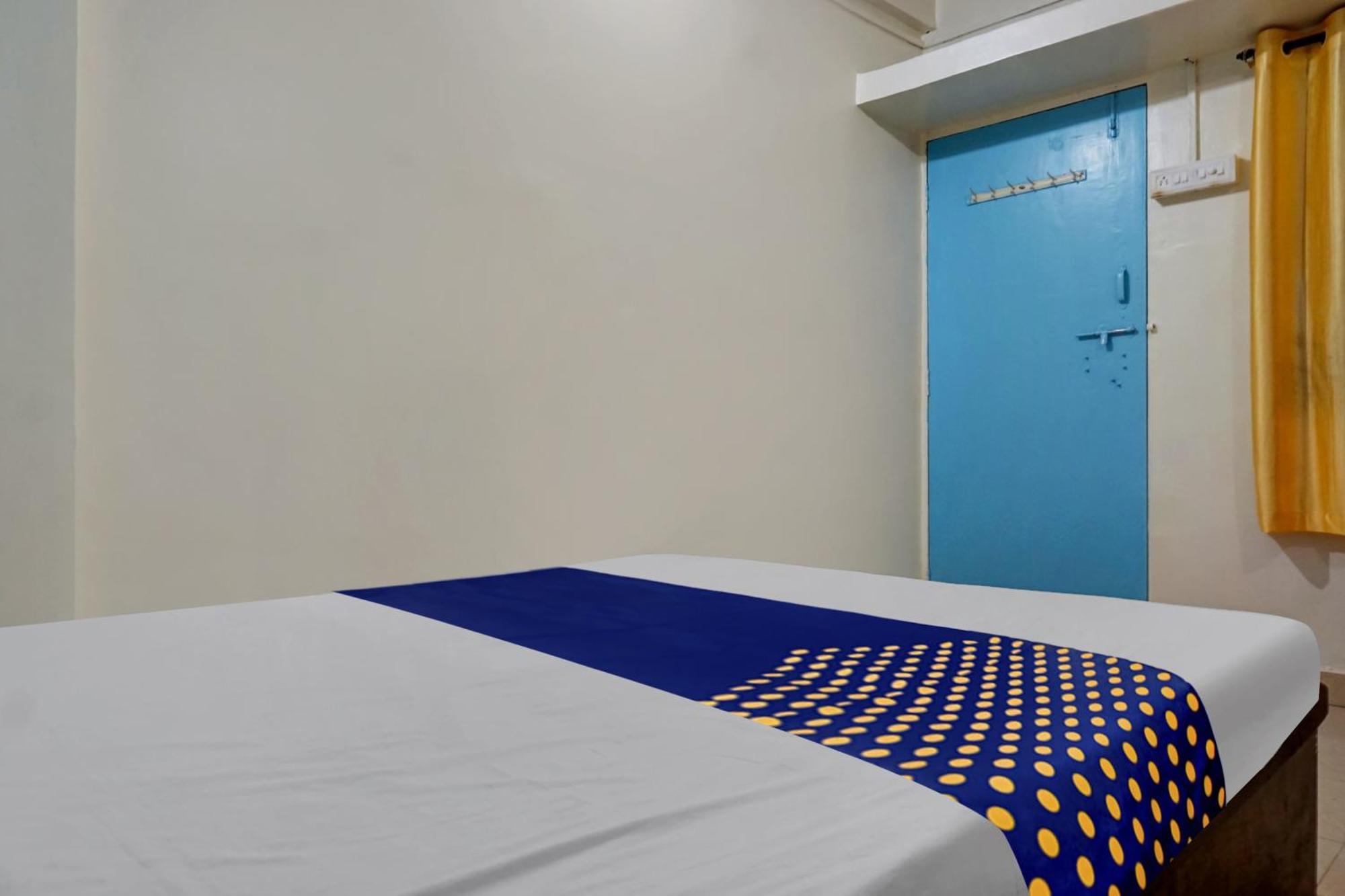 Spot On Samadhan Lodge Pune Ngoại thất bức ảnh