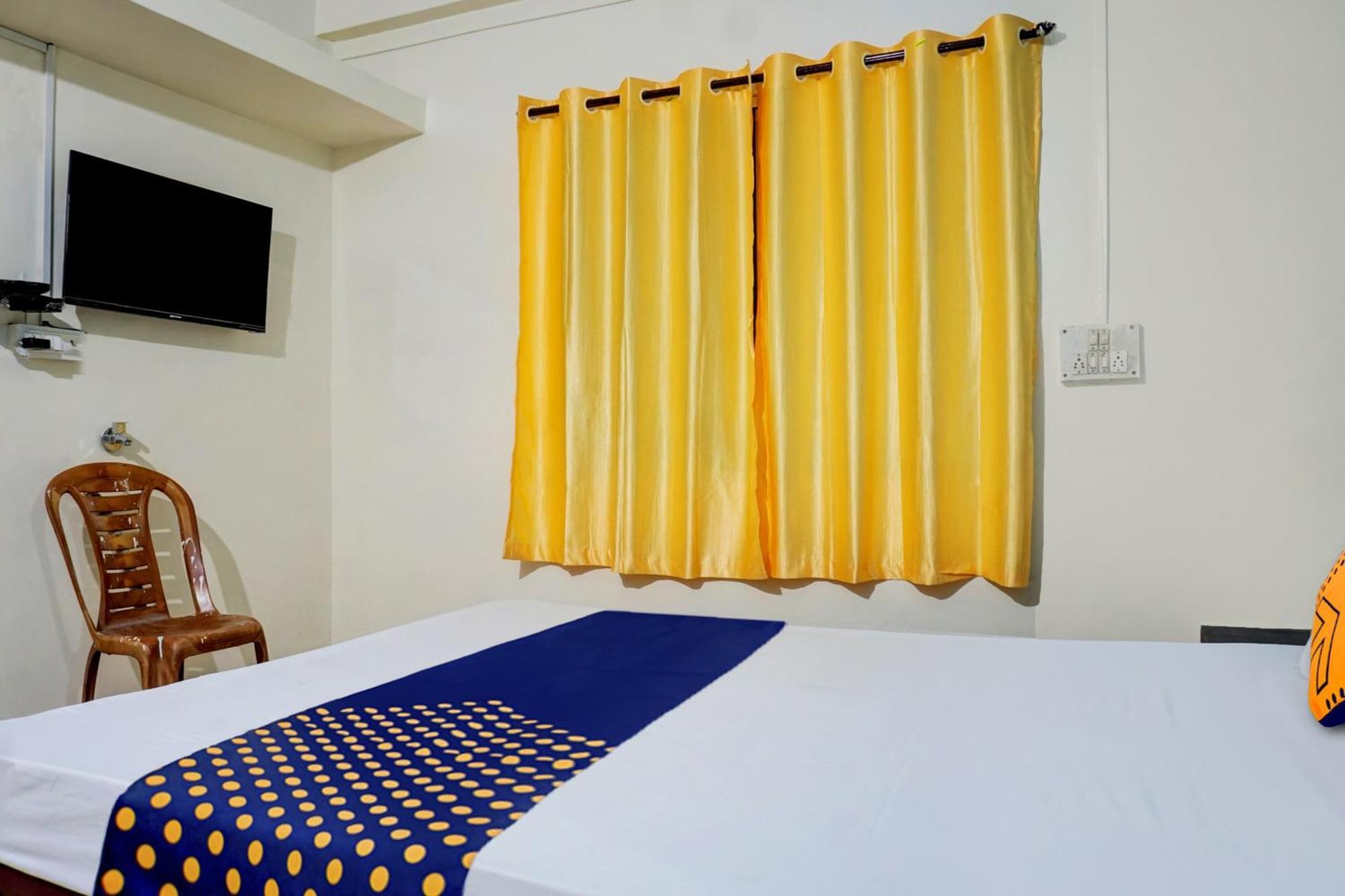 Spot On Samadhan Lodge Pune Ngoại thất bức ảnh