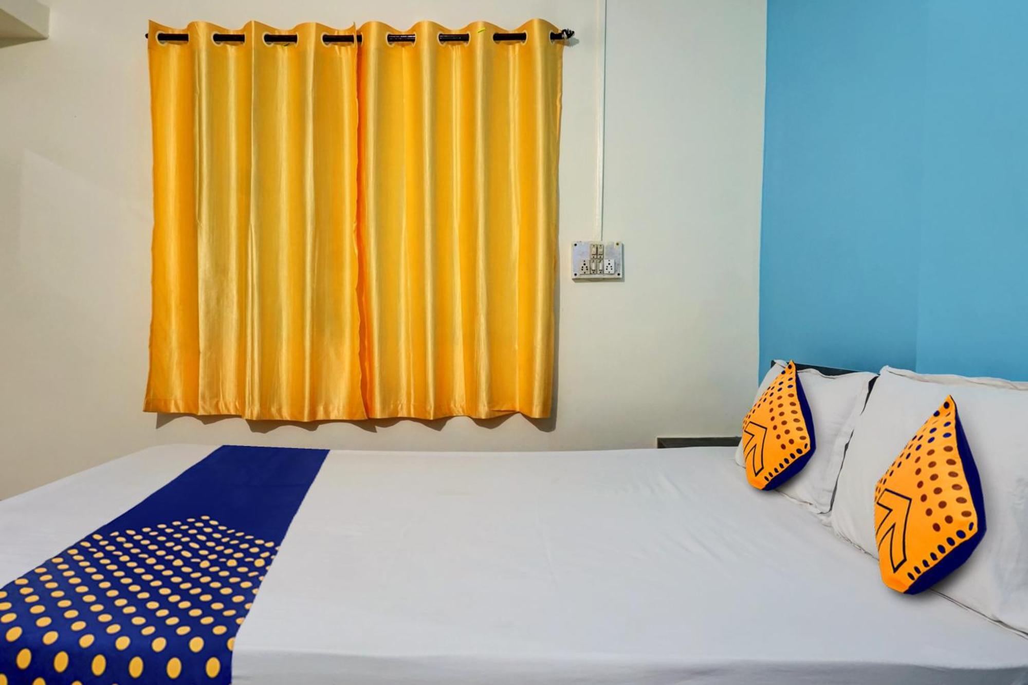 Spot On Samadhan Lodge Pune Ngoại thất bức ảnh